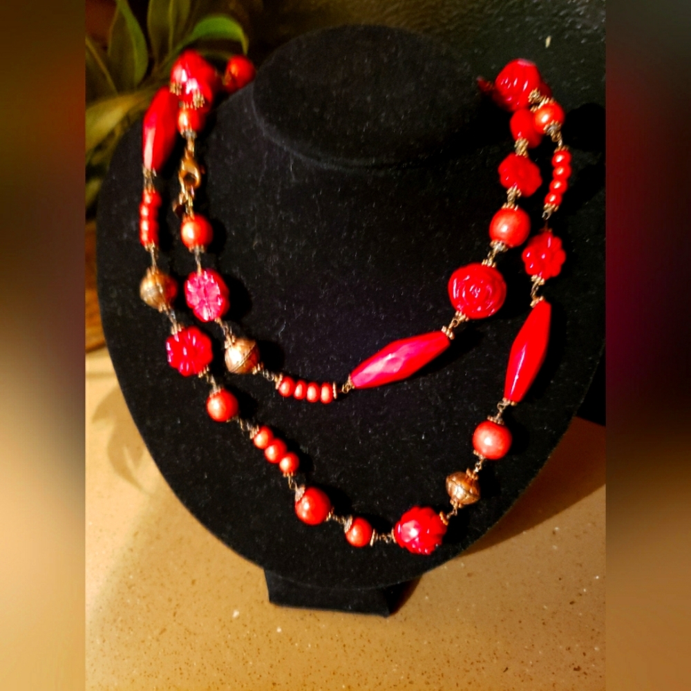 Vintage dark red beaded Cookie Lee necklace